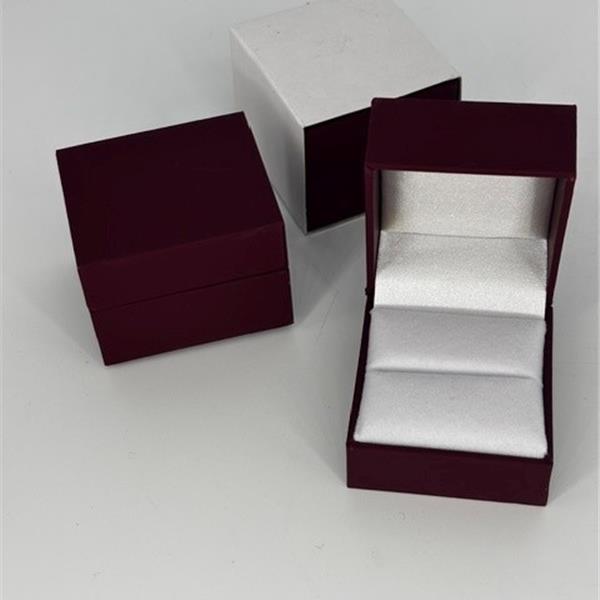 Box for ring red - Philios